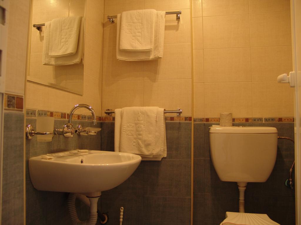 Hotel Zheleznik Stara Zagora Chambre photo